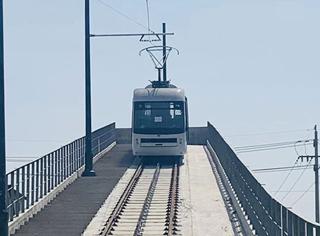 北京齿轨电车厂家：造山地通勤利器